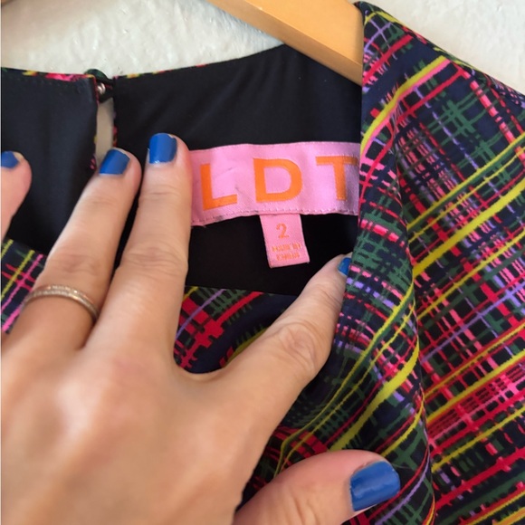 LTD Plaid Holiday Dress size 2 - Picture 4 of 7